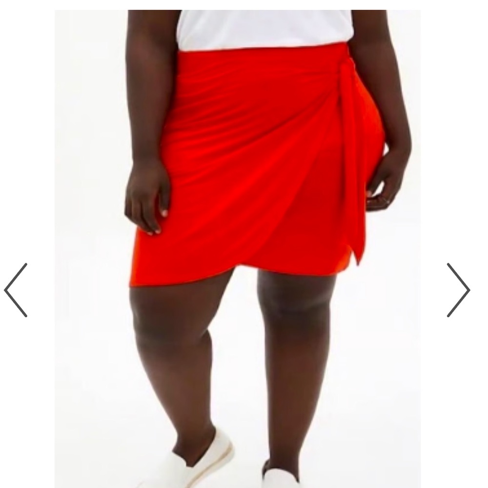 Torrid red super soft knit wrap skirt size 0 plus